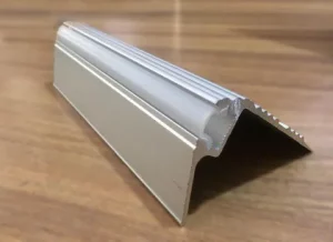 قیمت خرید نبشی آلومینیومی نازک + تست کیفیت